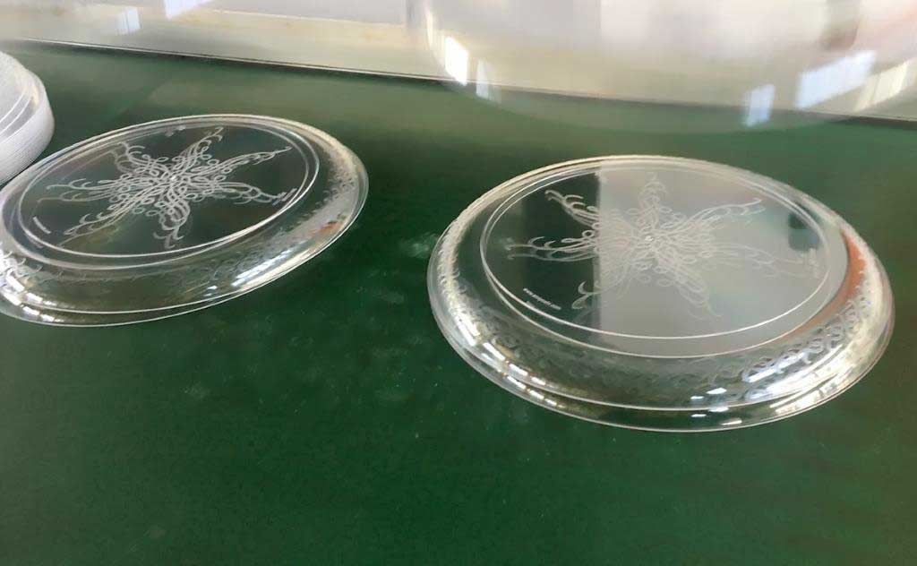 Disposable Plates Produced by ChenHsong SPEED258 Injection Molding Machine