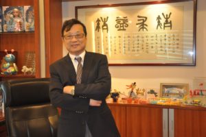 华隆玩具有限公司董事长张德清先生